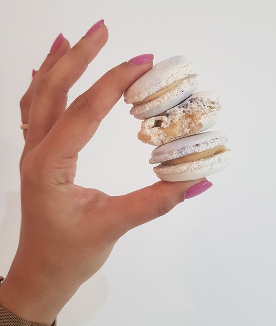 Earl grey macaron