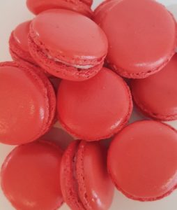 Red velvet macaron