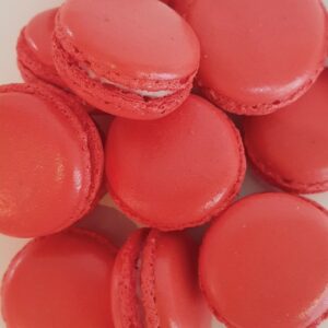 Red velvet macaron