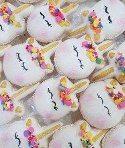 Unicorn macaron
