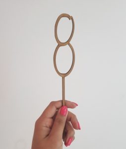 Skinny numeral 8 laser-cut topper