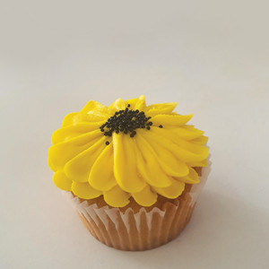 Sunflower cupcake
