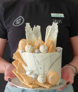 Silver wafer cake