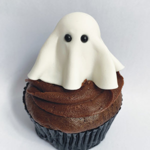 Too cute to spook cupcake