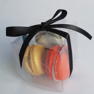 Gift box of 3 macarons