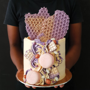 Fancy flourish cake