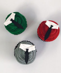 Shirt & tie cupcake