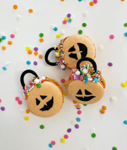 Trick or Treat Macaron