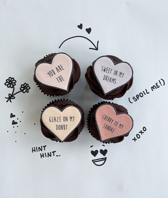 Love hearts gift box of 4 cupcakes