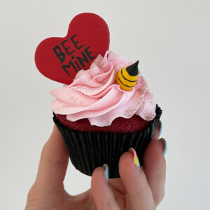 bee mine cupcake