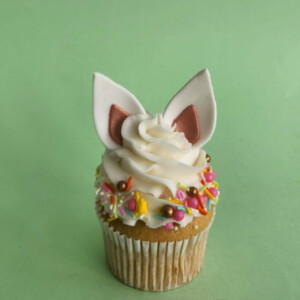 Popping bunny cake 2 01 scaled | Image | Oh My Cake | Bakery in Fourways South Africa | Cakes | Macarons | Cupcakes