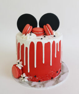 Mickey-Mouse-Inspired-Cake