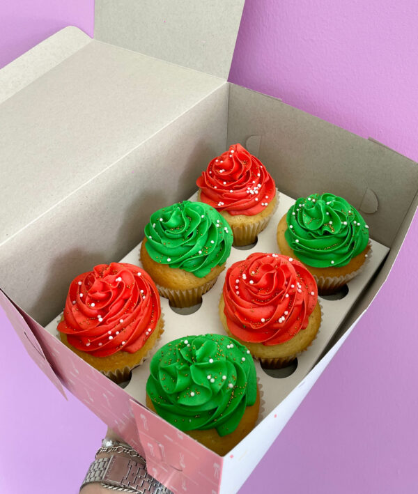 Box of 6 classic festive cupcakes