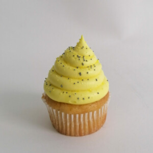 classic mothers day cupcakes scaled | Image | Oh My Cake | Bakery in Fourways South Africa | Cakes | Macarons | Cupcakes
