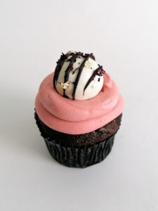 truffle cupcake | Image | Oh My Cake | Bakery in Fourways South Africa | Cakes | Macarons | Cupcakes