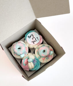 Gender Reveal Cupcake box of 4 | Image | Oh My Cake | Bakery in Fourways South Africa | Cakes | Macarons | Cupcakes