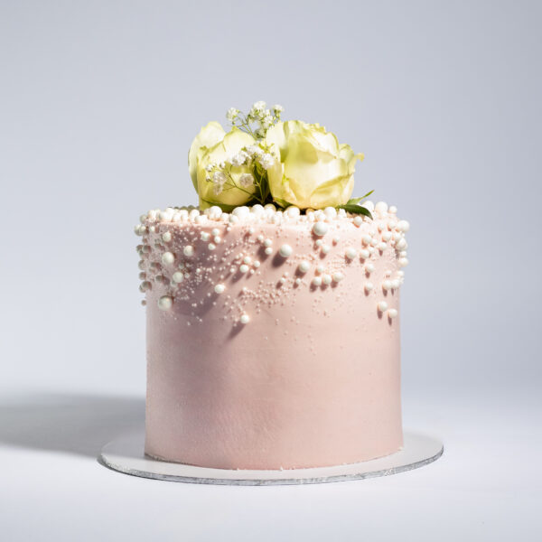Pearls And Roses Cake