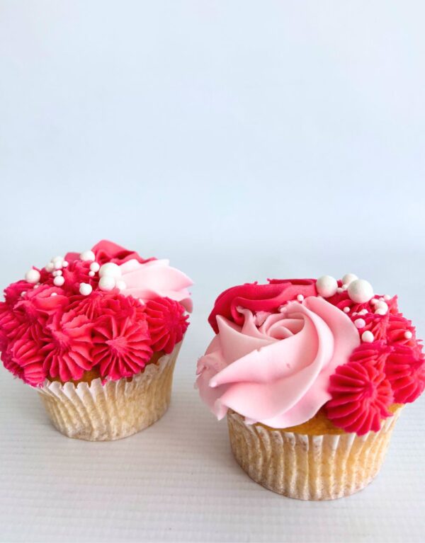 Love in a box - Box of 4 cupcakes - Image 2