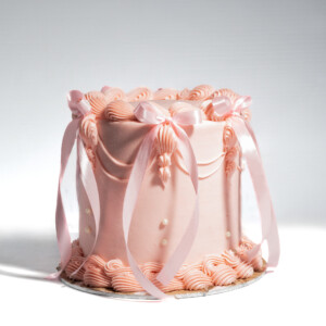 Vintage Hearts Cake Primary scaled | Image | Oh My Cake | Bakery in Fourways South Africa | Cakes | Macarons | Cupcakes