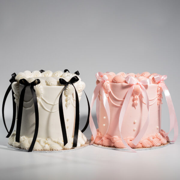 Vintage Ribbons Cake - Image 2