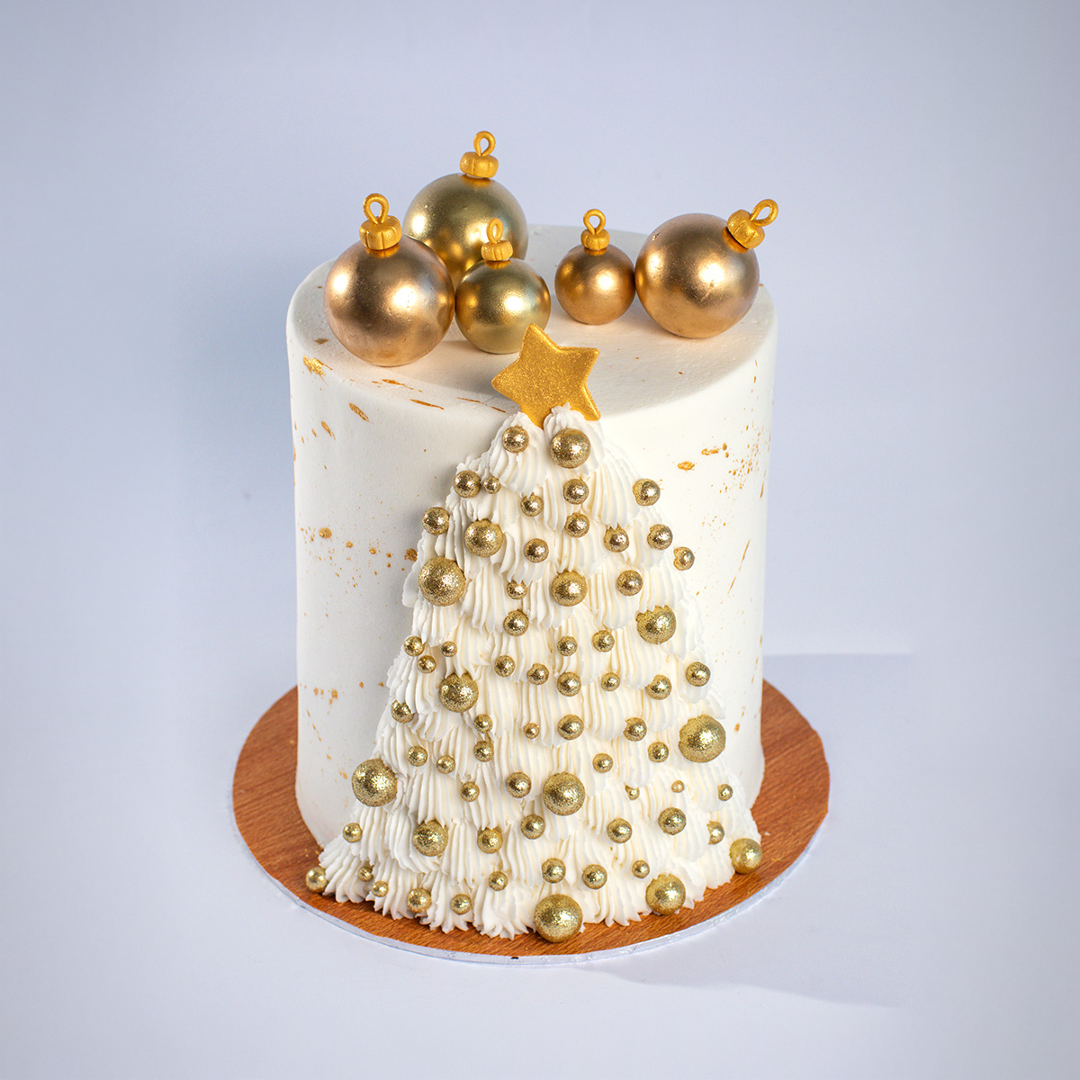 Baubles & Bliss Cake