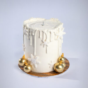 Mini Christmas Molten Candle Cake